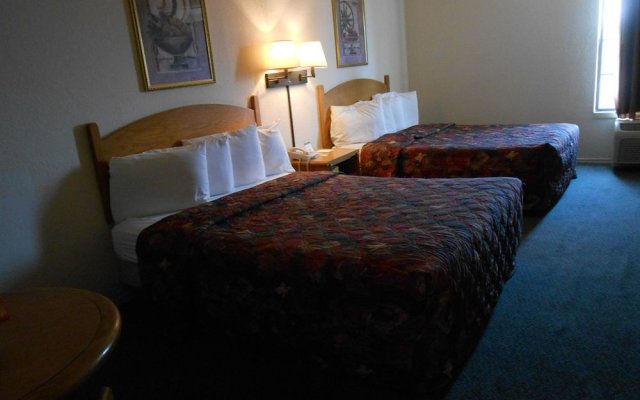 Antonian Inn and Suites