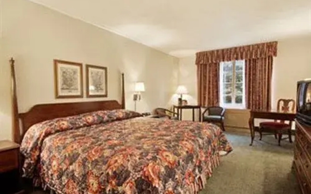Knights Inn Williamsburg
