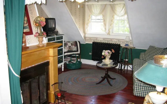 Miller Place Ark Bed & Breakfast