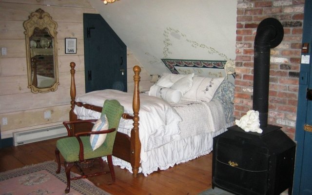 Miller Place Ark Bed & Breakfast