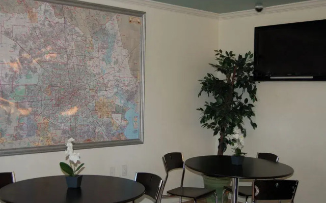 Studio 6-Houston, TX - East