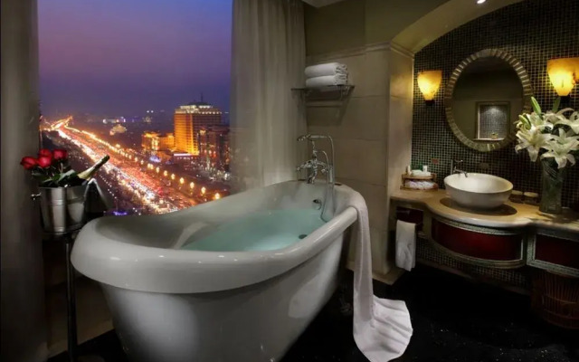 Beijing News Plaza Hotel