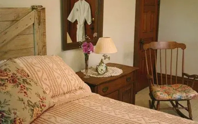 Tryon Farm Guest House
