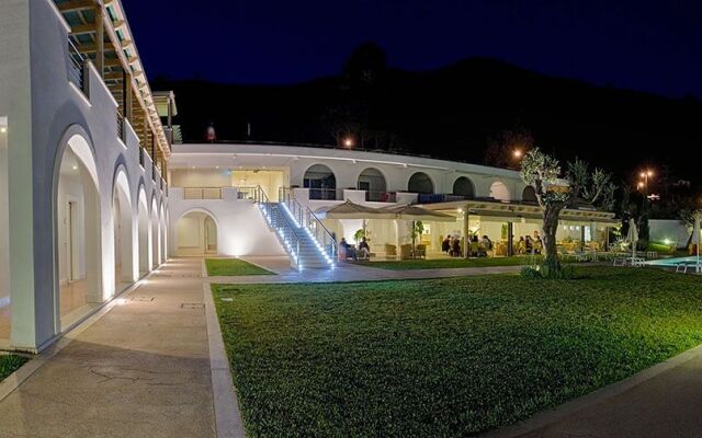 Hotel Grotta di Tiberio