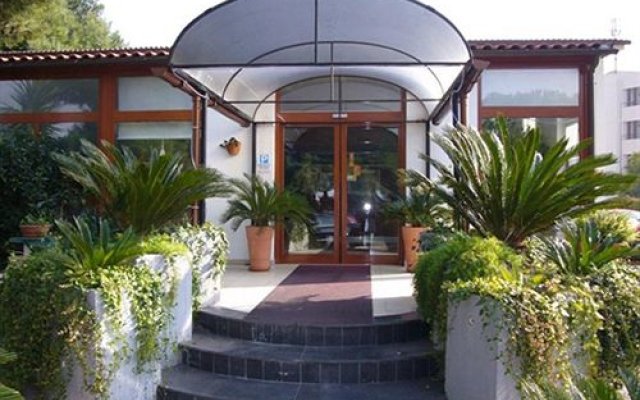 Silvana Hotel & Residence