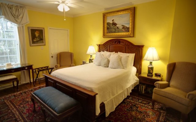 Savannah Bed & Breakfast Inn