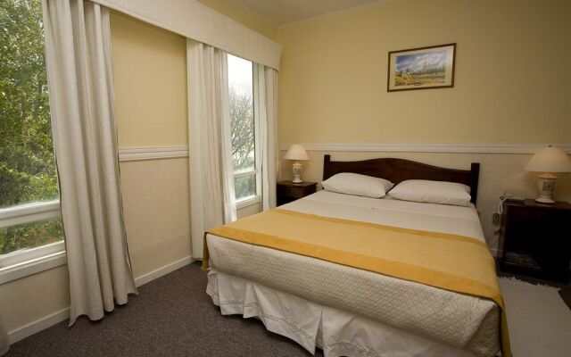 Soc Hotelera y Turismo Charles Darwin