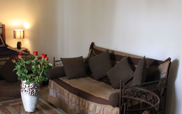 Riad Mandalay Guest house