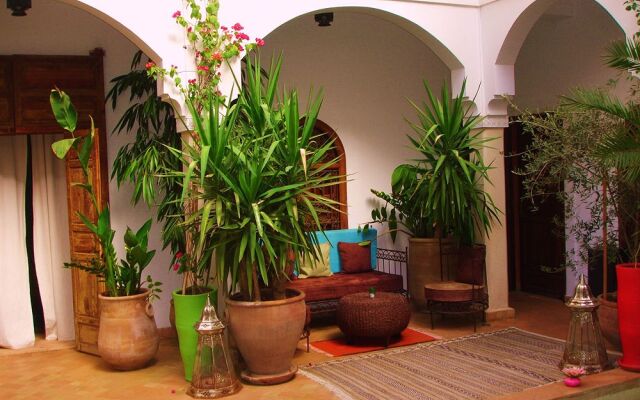 Riad Mandalay Guest house