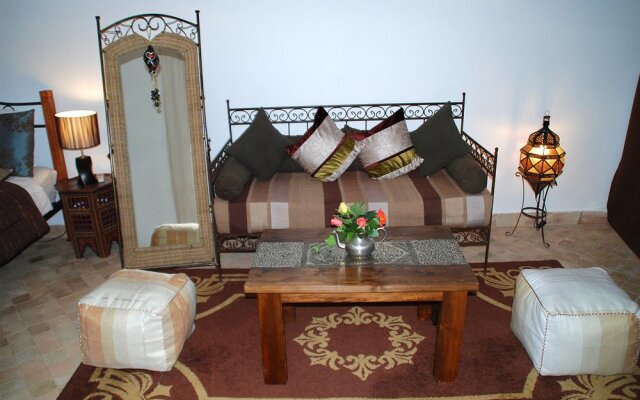 Riad Mandalay Guest house