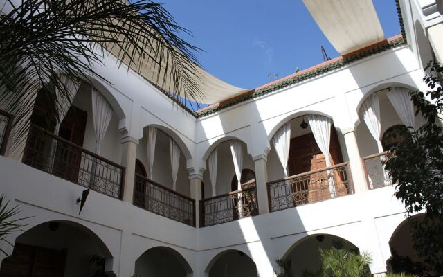 Riad Mandalay Guest house