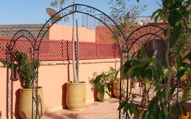 Riad Mandalay Guest house