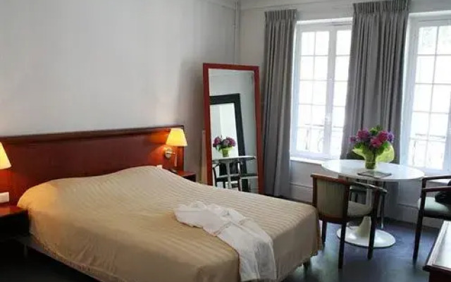 Résidence Du Bain Romain