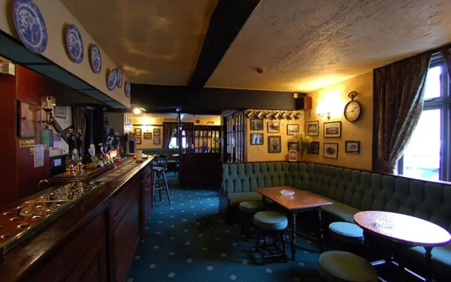 Anchor Hotel