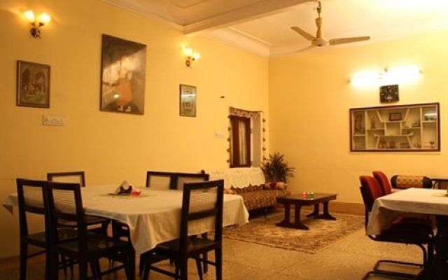 Prem Abhilasha Guest House Home Stay