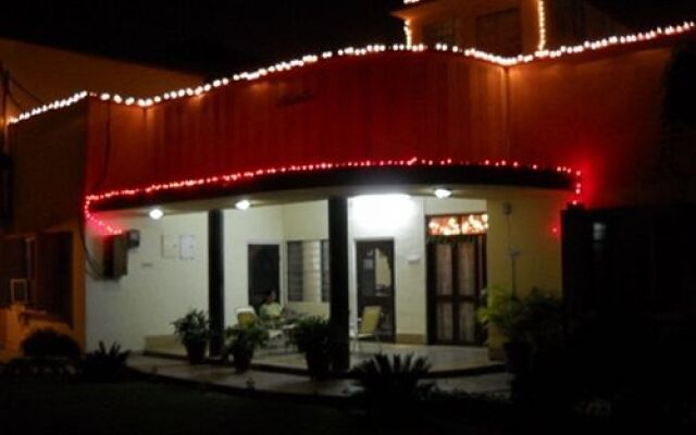 Prem Abhilasha Guest House Home Stay