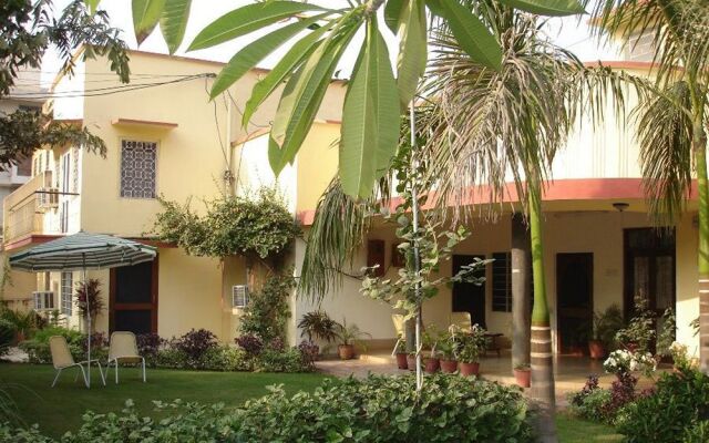 Prem Abhilasha Guest House Home Stay