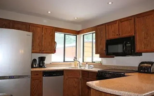 Brio House Whistler