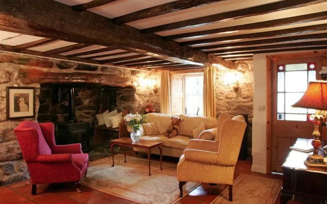 Betws Inn Bed and Breakfast