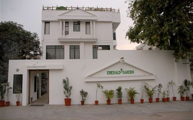 Emerald Garden Club Ltd.