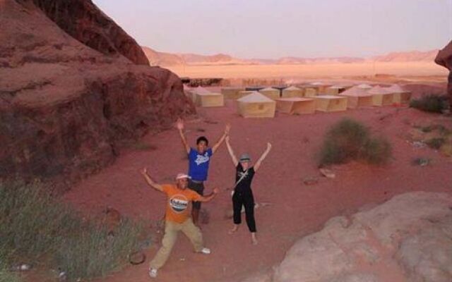 Wadi rum sunset camp