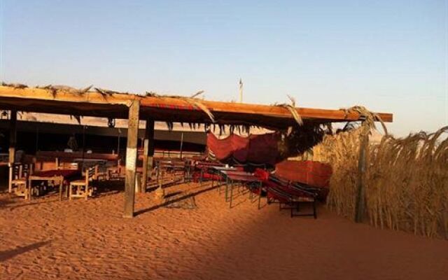 Wadi rum sunset camp