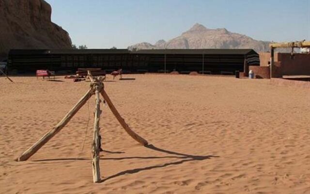 Wadi rum sunset camp