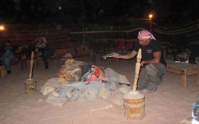 Wadi rum sunset camp