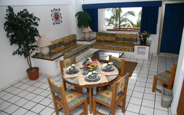 Santa Fe Oceansuites at Costa De Oro