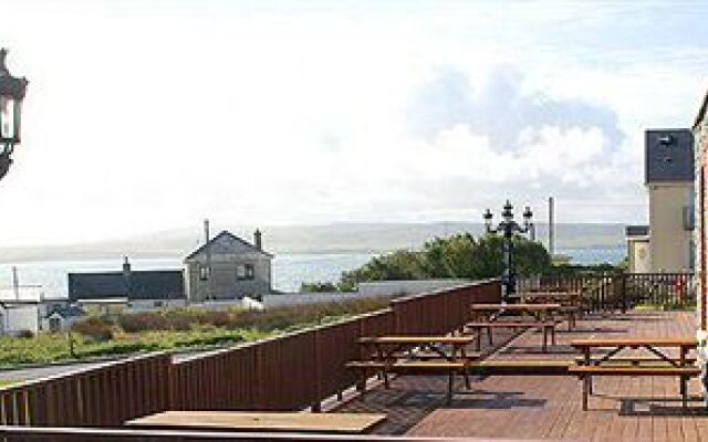 Liscannor Harbour Hotel