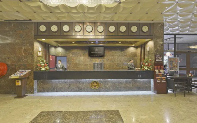 Grand Astoria Hotel
