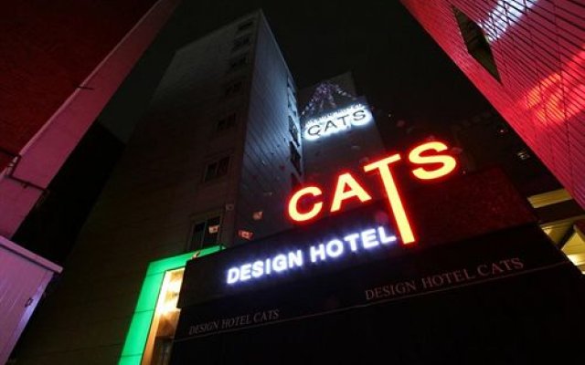Hotel Cats