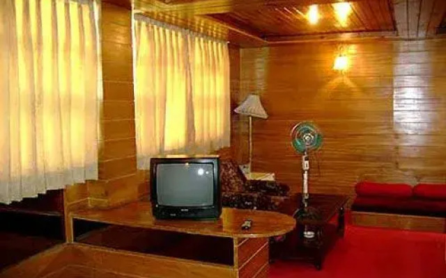 Hotel Chandermukhi