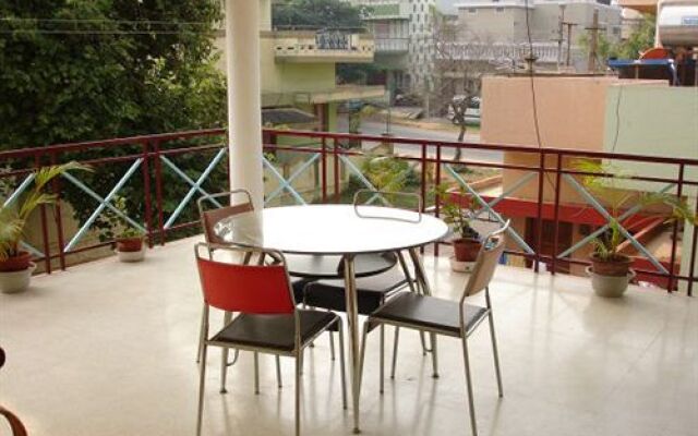 Nimisha Home Stay Renaissance Sugama