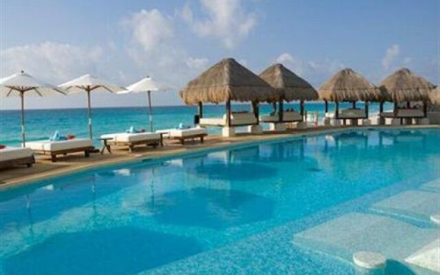 ME Cancun - Complete Me - All Inclusive