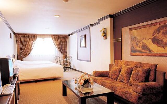 Gyeongju Tourist GG Hotel