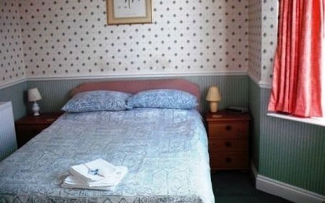 The Stratfords Guest House - B&B