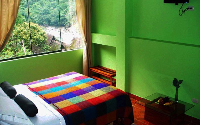 Machu Picchu Green Nature