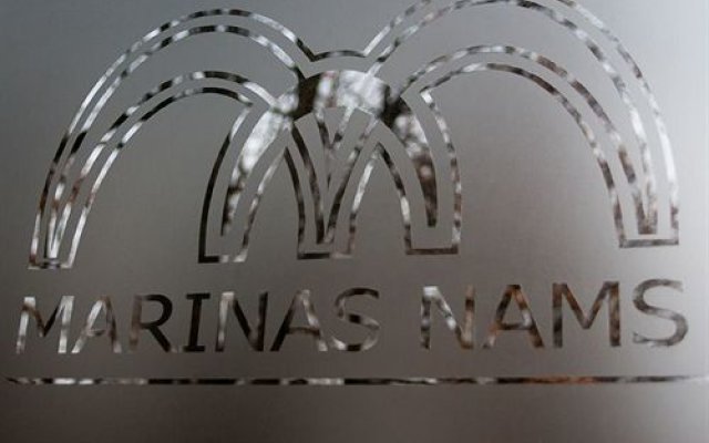 Hotel Marinas Nams