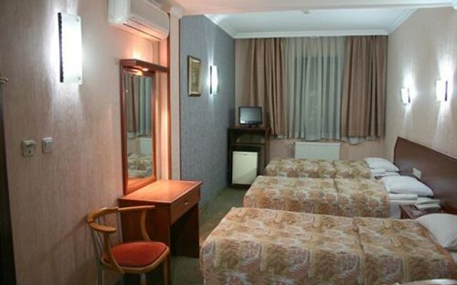 Ankara Jolly Hotel