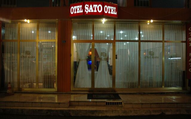 Hotel Sato