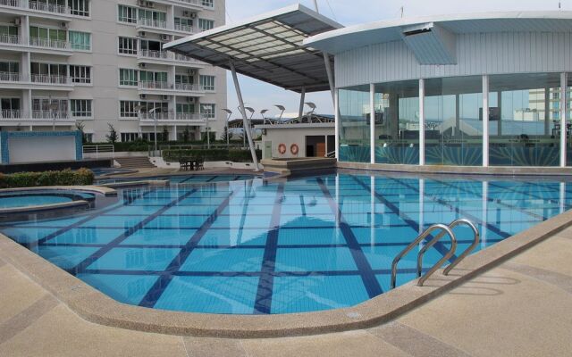 Borneo Holiday Homes Serviced Apartments @ 1Borneo Tower B