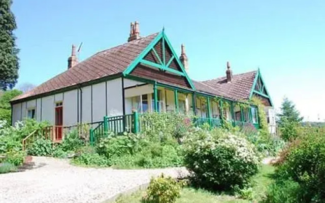 Troutsdale Lodge