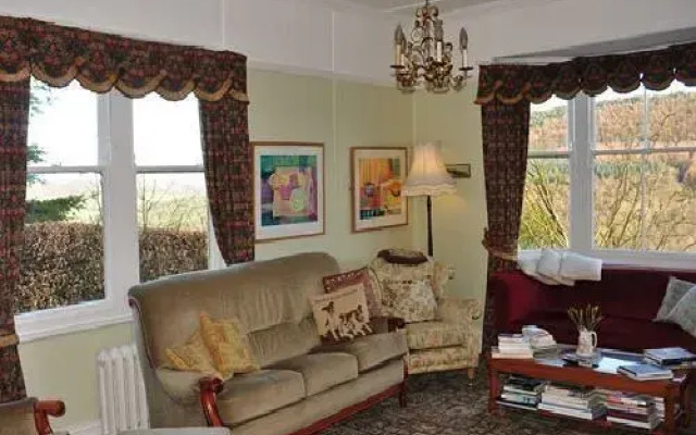 Troutsdale Lodge