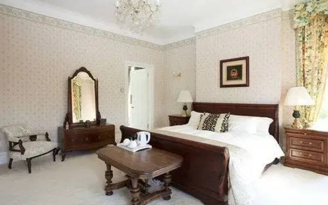 Sheepy Lodge