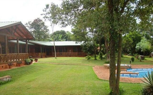 Toucan Lodge