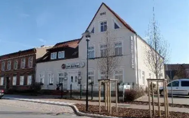 Hotel & Restaurant Zum Brunnen