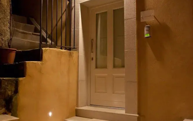 Monoresort Welcome House