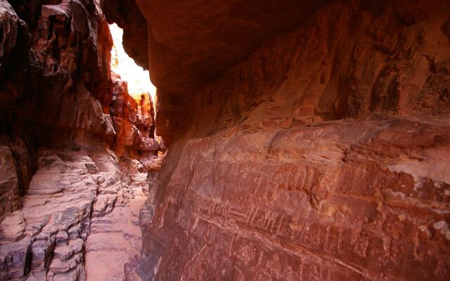 Wadi Rum Full Moon Camp & Tours