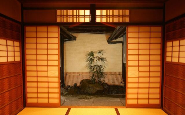 Nishiosikouji-cho Machiya